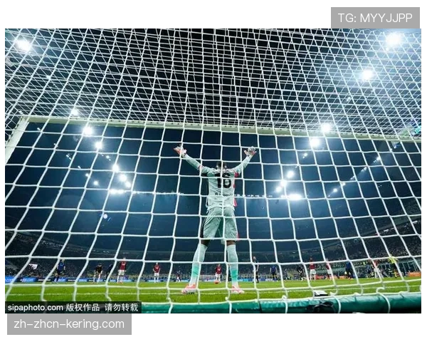 勒沃库森门将弗莱肯扑救成功率82%，防反体系最后屏障